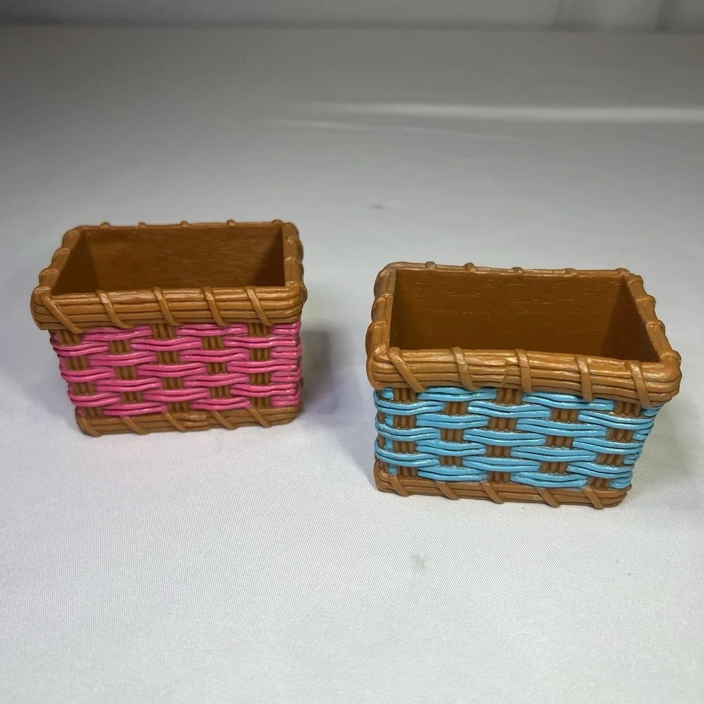 Lot 2 basket Accessory For American Girl 18